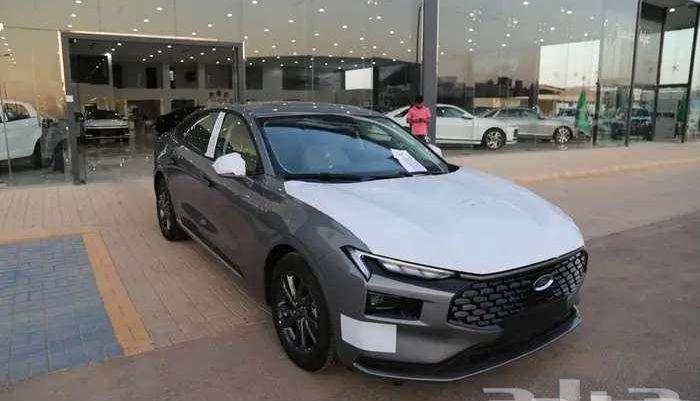 فورد توروس امبيانتي