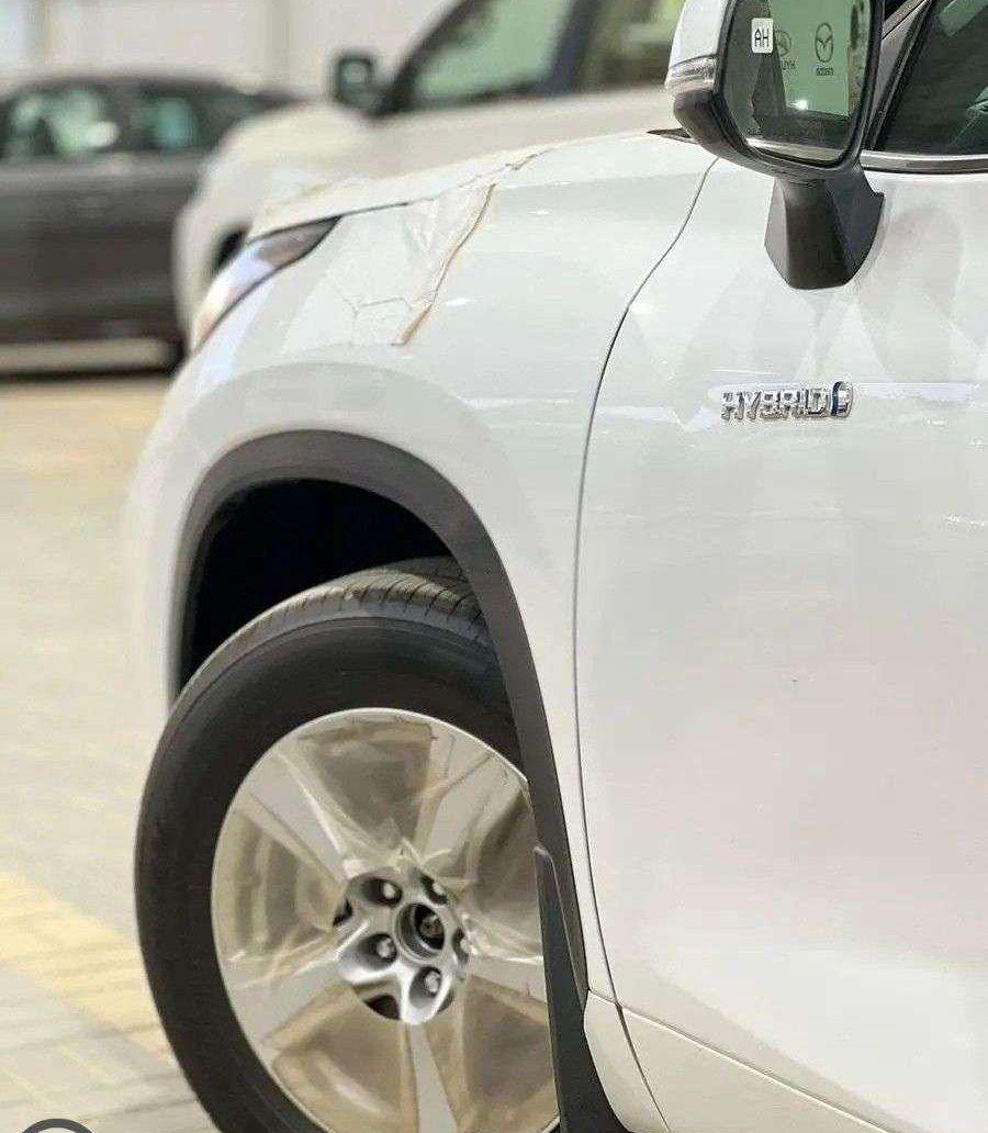 تويوتا هايلندر استندر