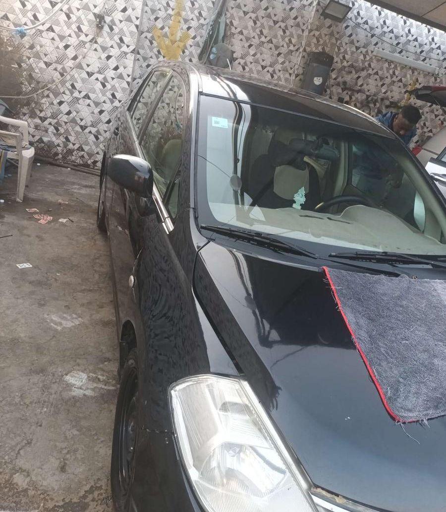 Nissan tiida 2007