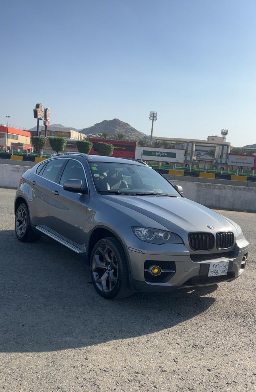 BMW X6 4.4