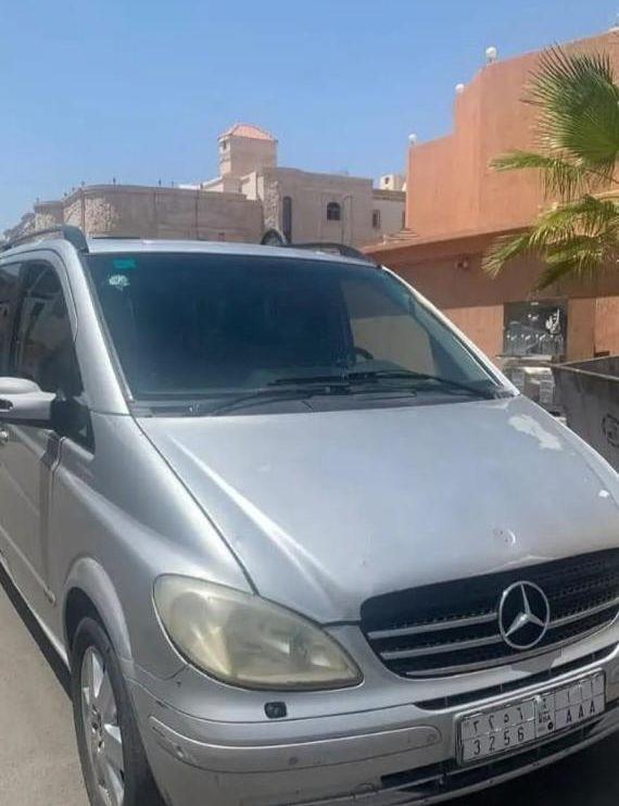مرسيدس فان