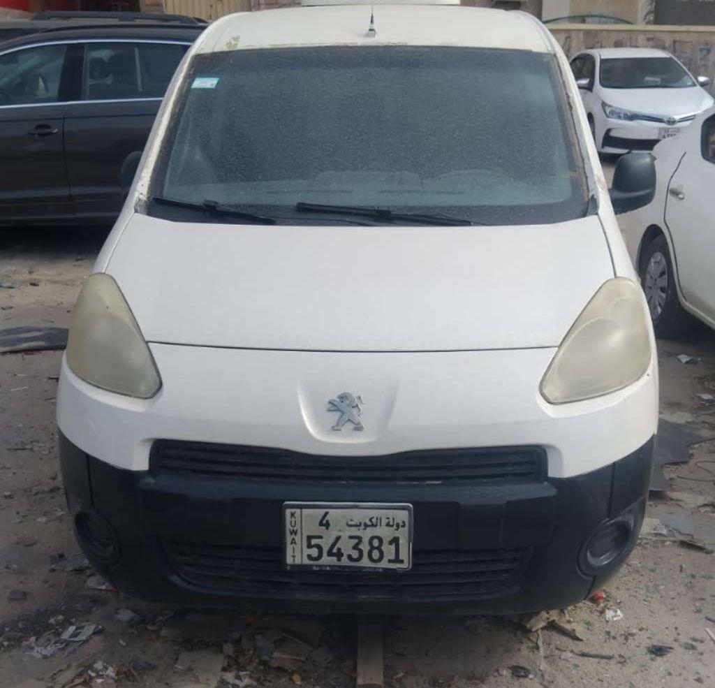 2016 بيجو اخرى