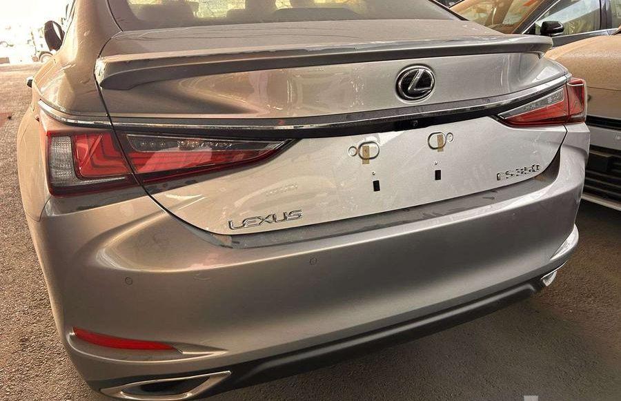 لكزس Es350 CA