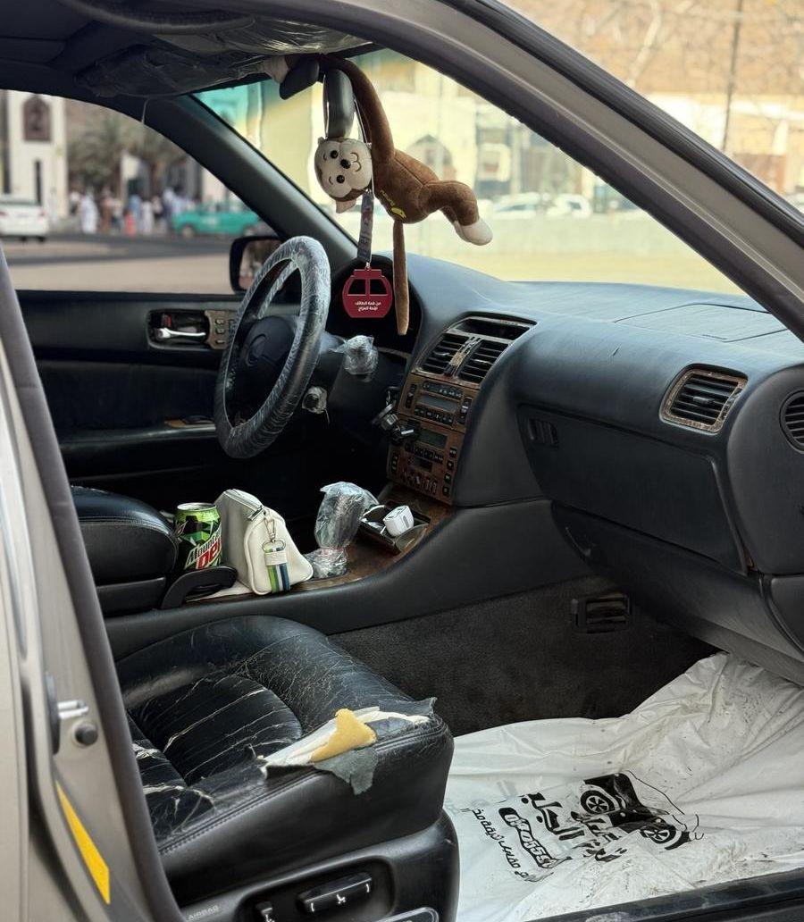 لكزس ls400 موديل