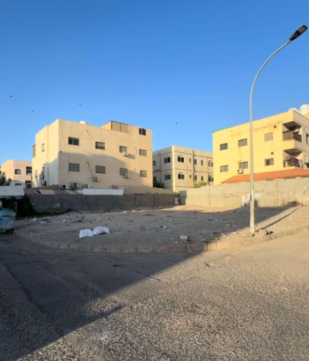 قطعة ارض 450