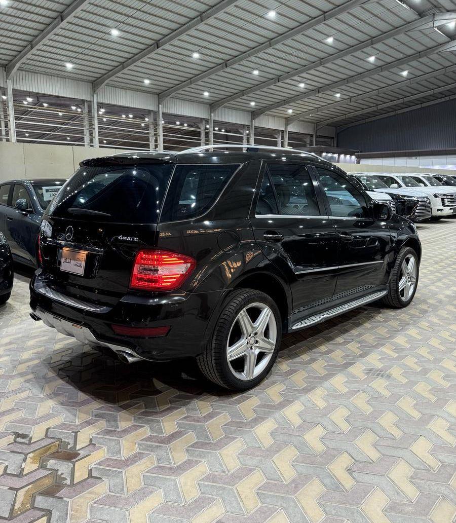 مرسيدس ML350 عداد