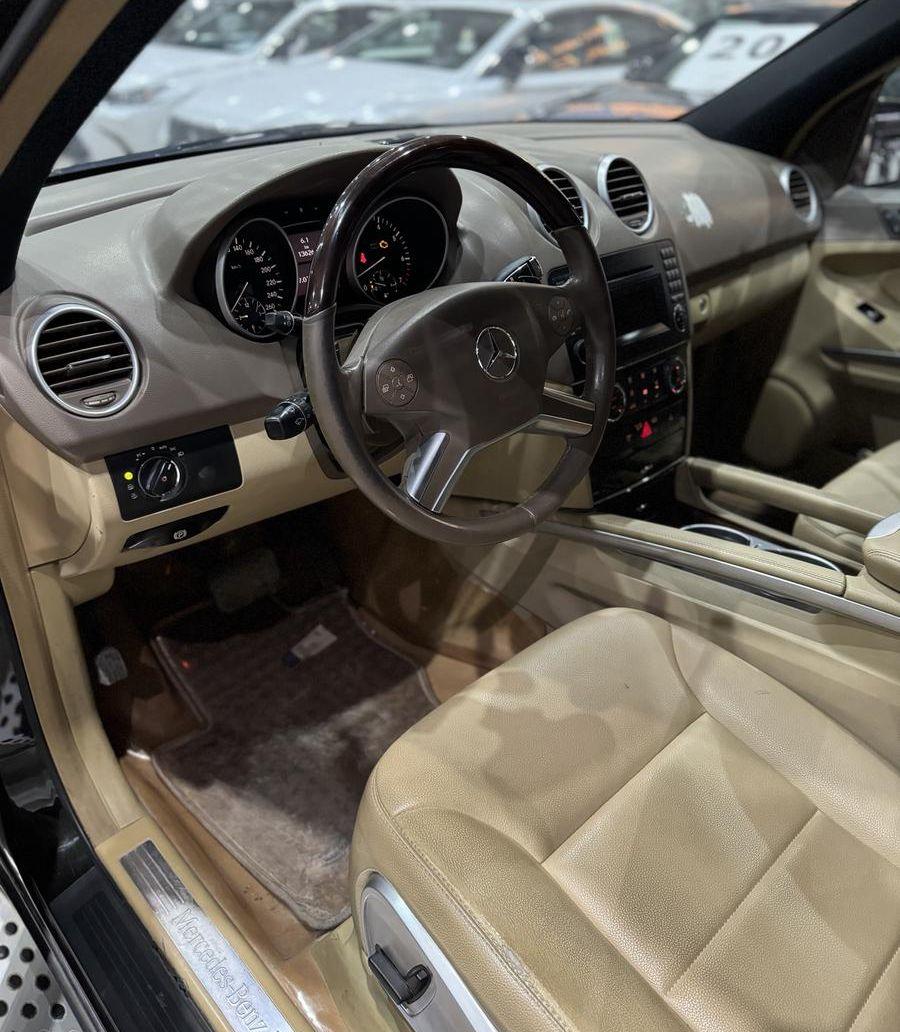 مرسيدس ML350 عداد