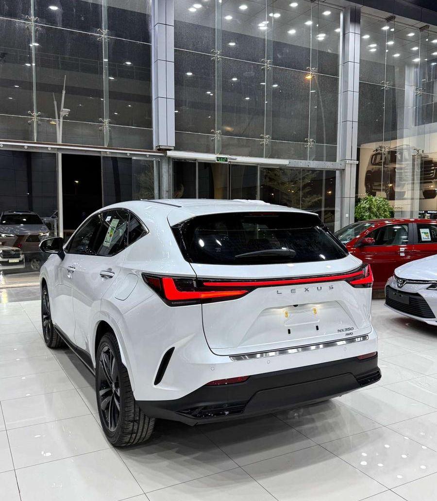 لكزس NX 350