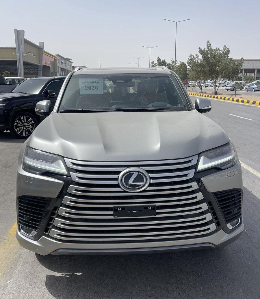 لكزس LX600 BB