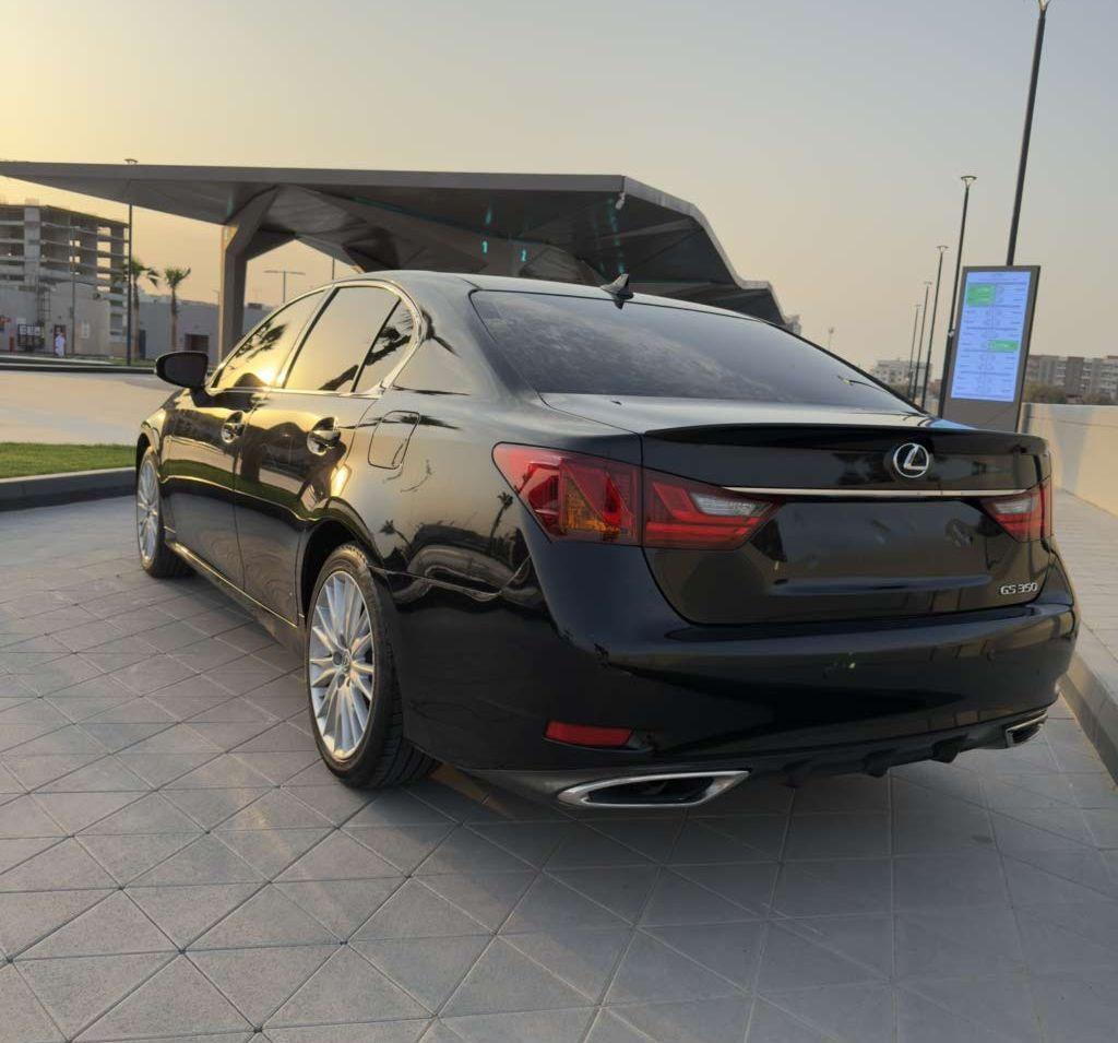 2013 لكزس GS