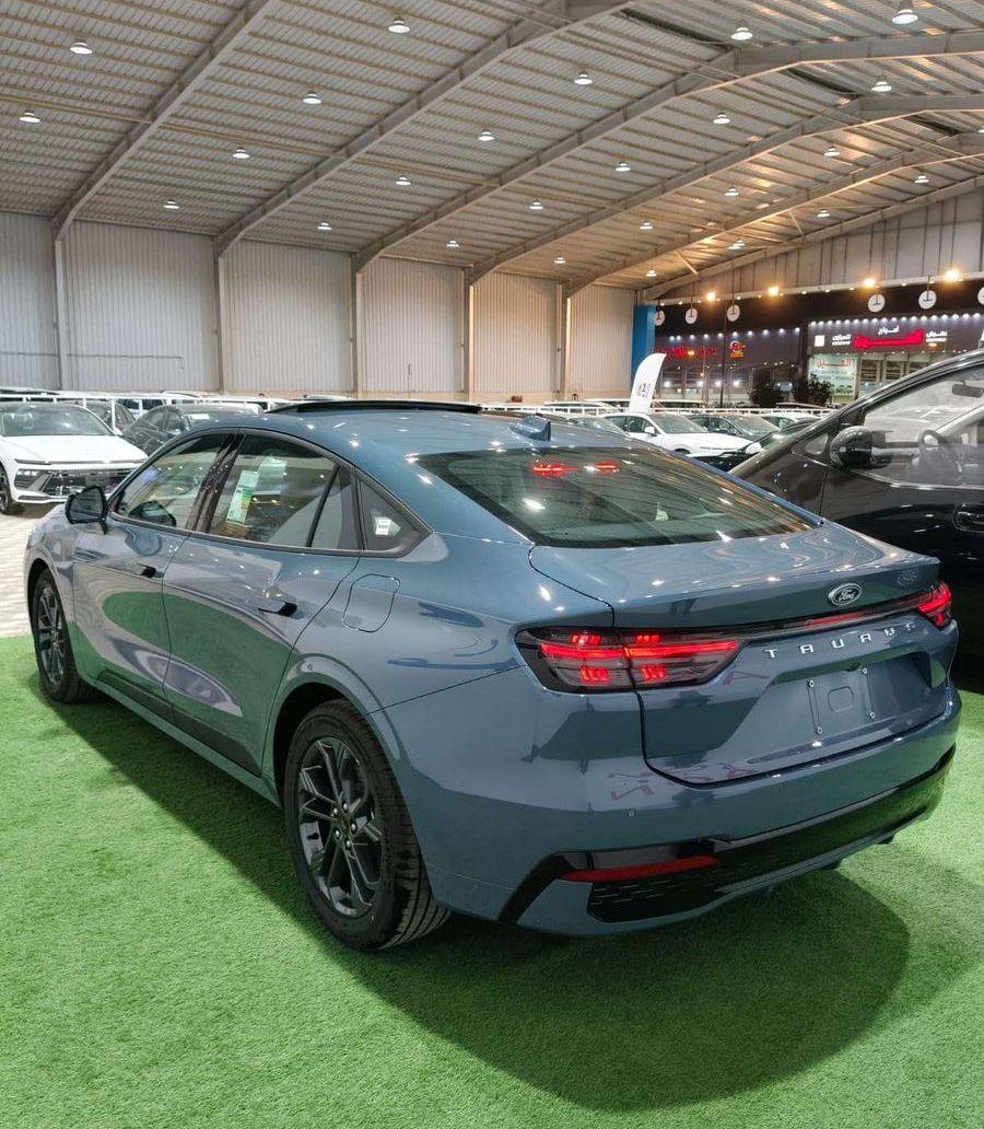 فورد تورس امبيانتي