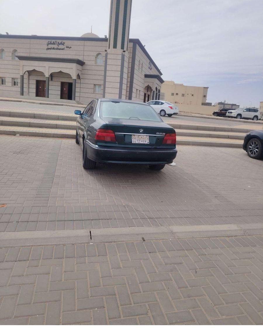 بي ام موديل