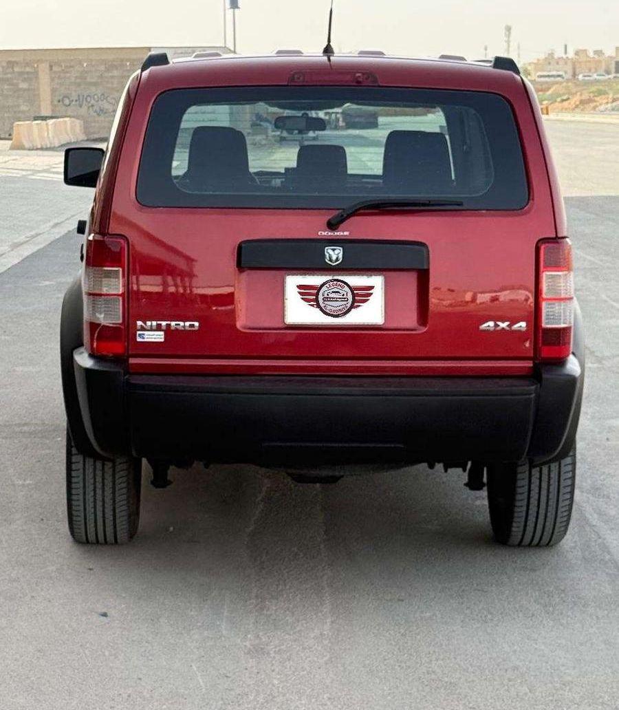 دودج نيترو 2007