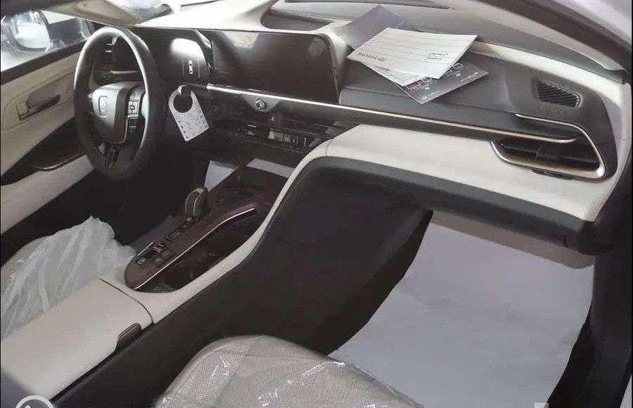 تويوتا CROWN Prestige