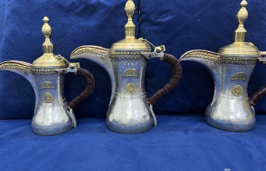طقم دلال قديمه