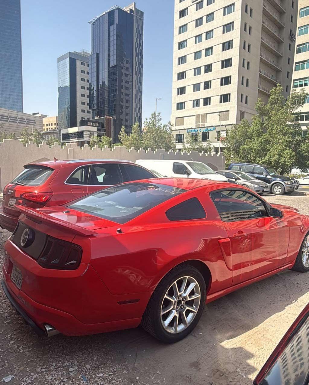 2010 فورد موستانج