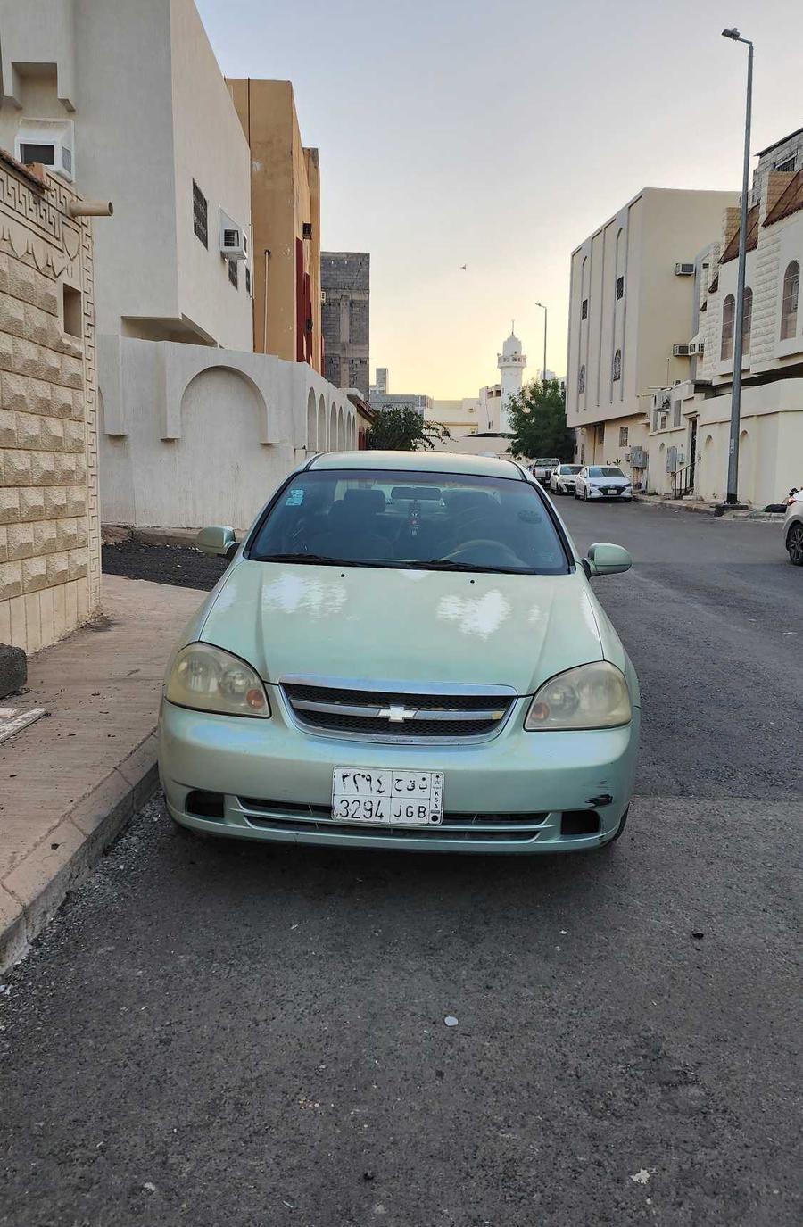للبيع سيارة أوبترا