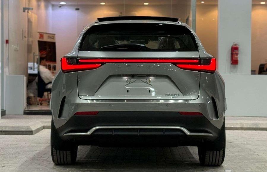 لكزس NX 350