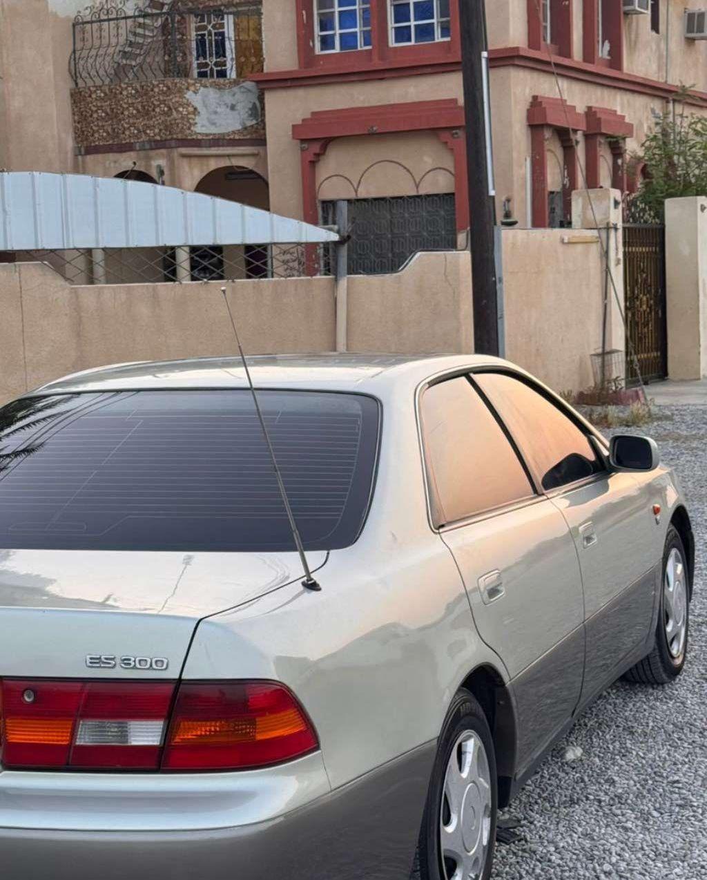 1998 لكزس ES