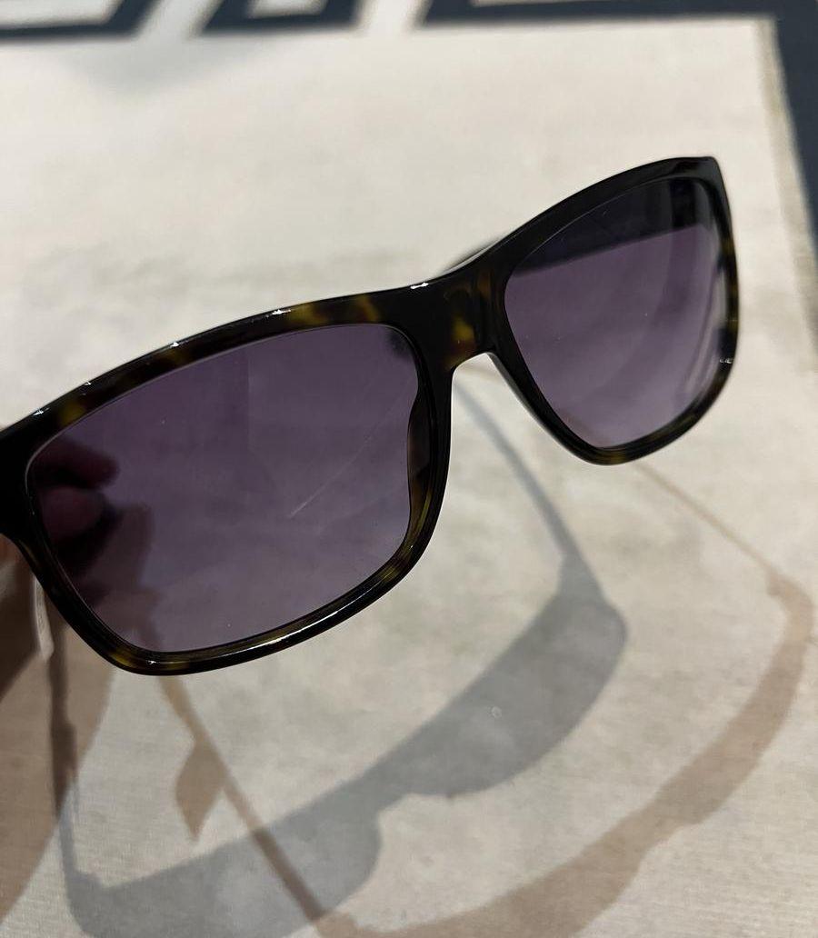 نظارة بوسBoss اصليه