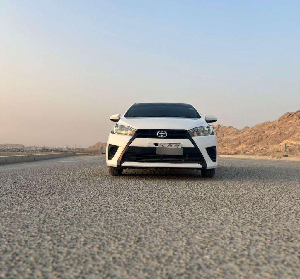 2015 تويوتا يارس
