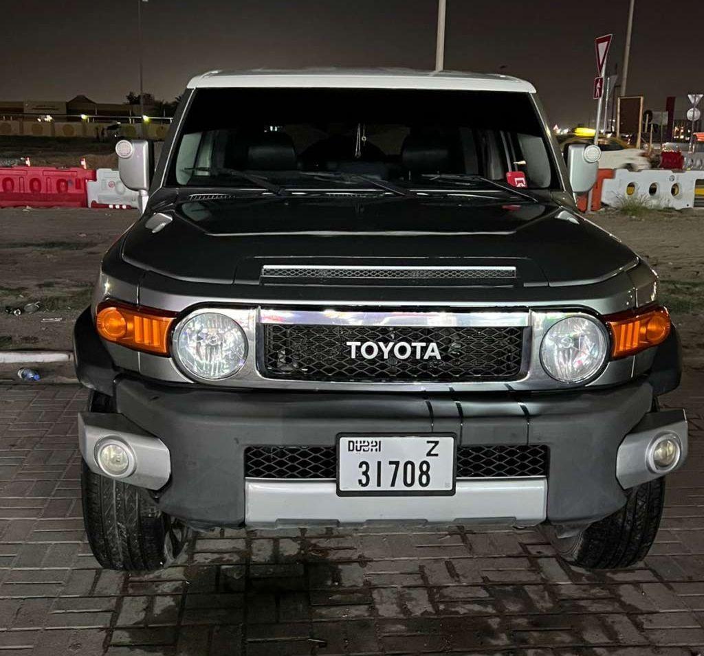 2010 تويوتا FJ