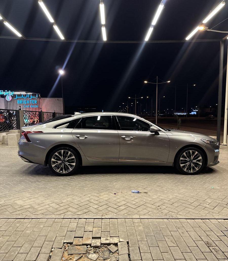 كياء K8 2022