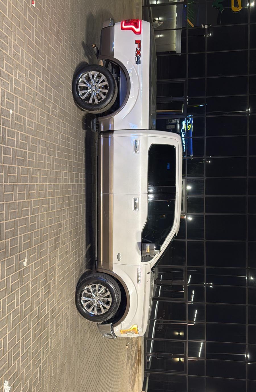 فورد F150 كينق