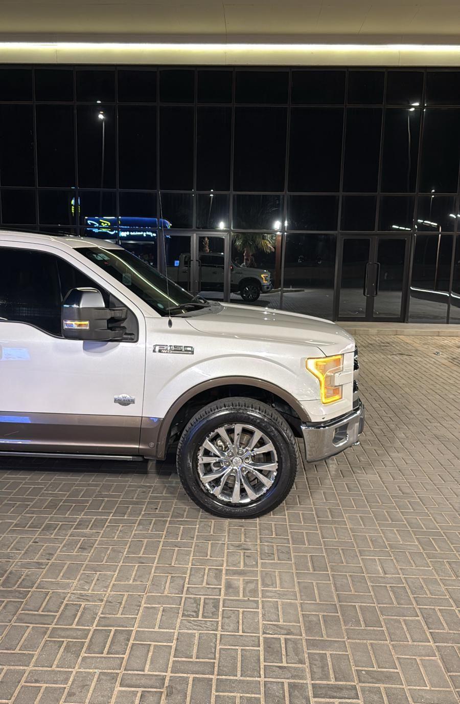 فورد F150 كينق