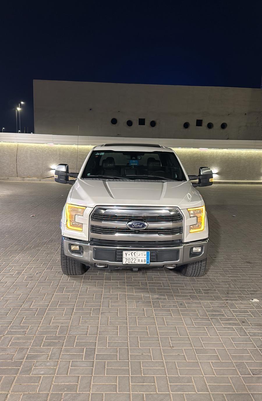 فورد F150 كينق