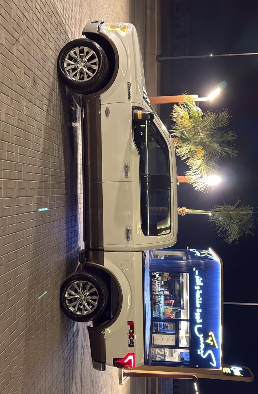 فورد F150 كينق