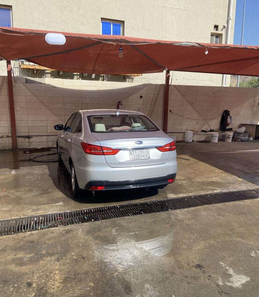 فورد إسكورت ستاندر