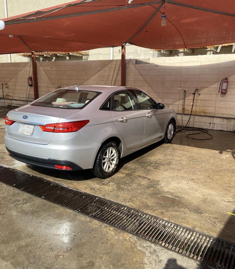 فورد إسكورت ستاندر