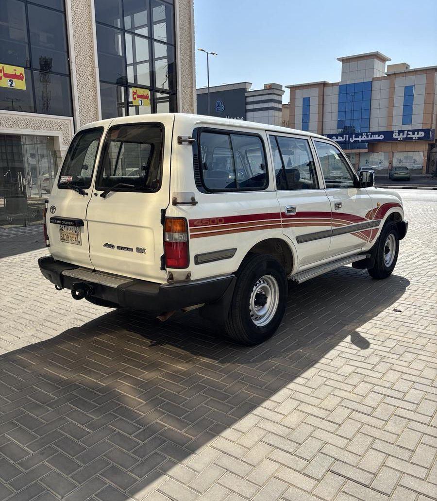 GX1993لاندكروزر