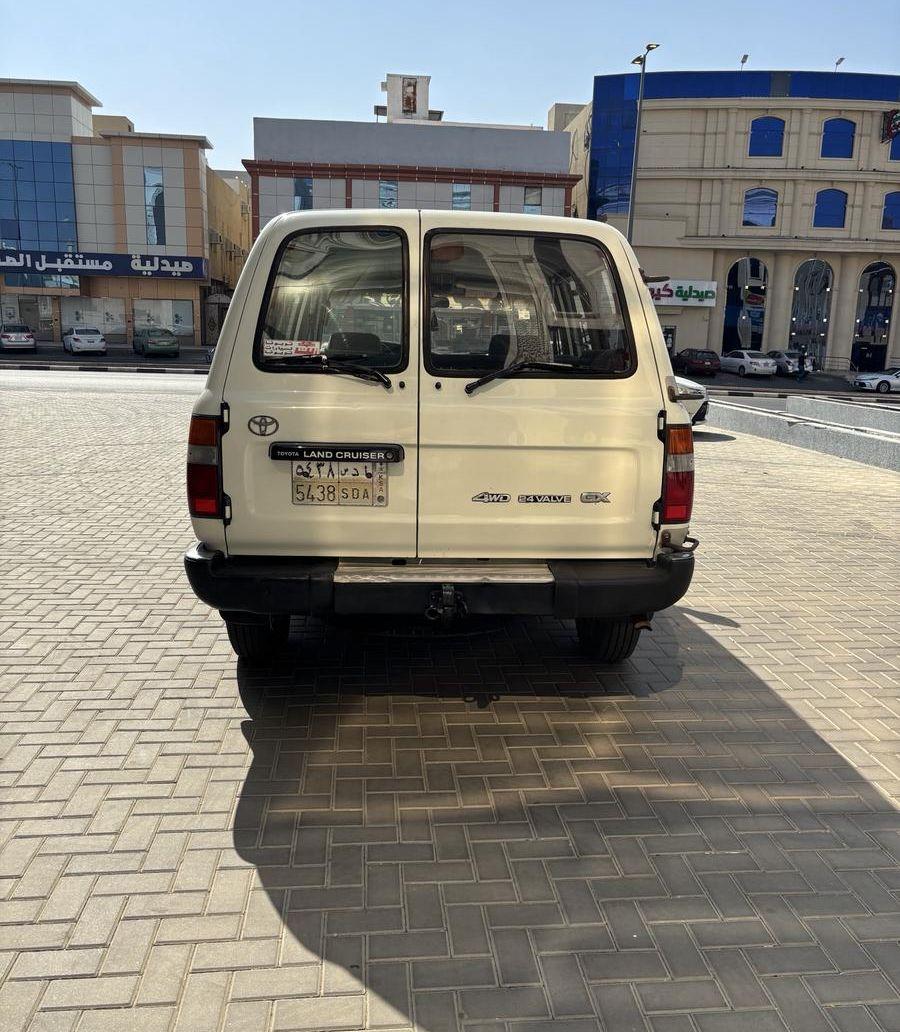 GX1993لاندكروزر