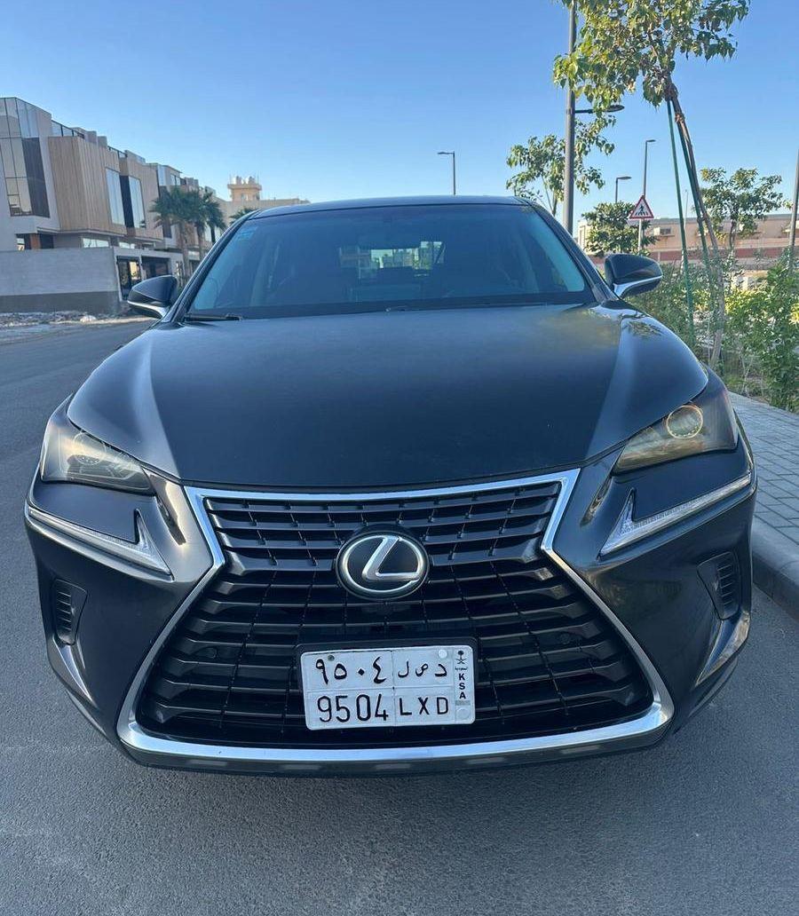 لكزس 2019 NX300