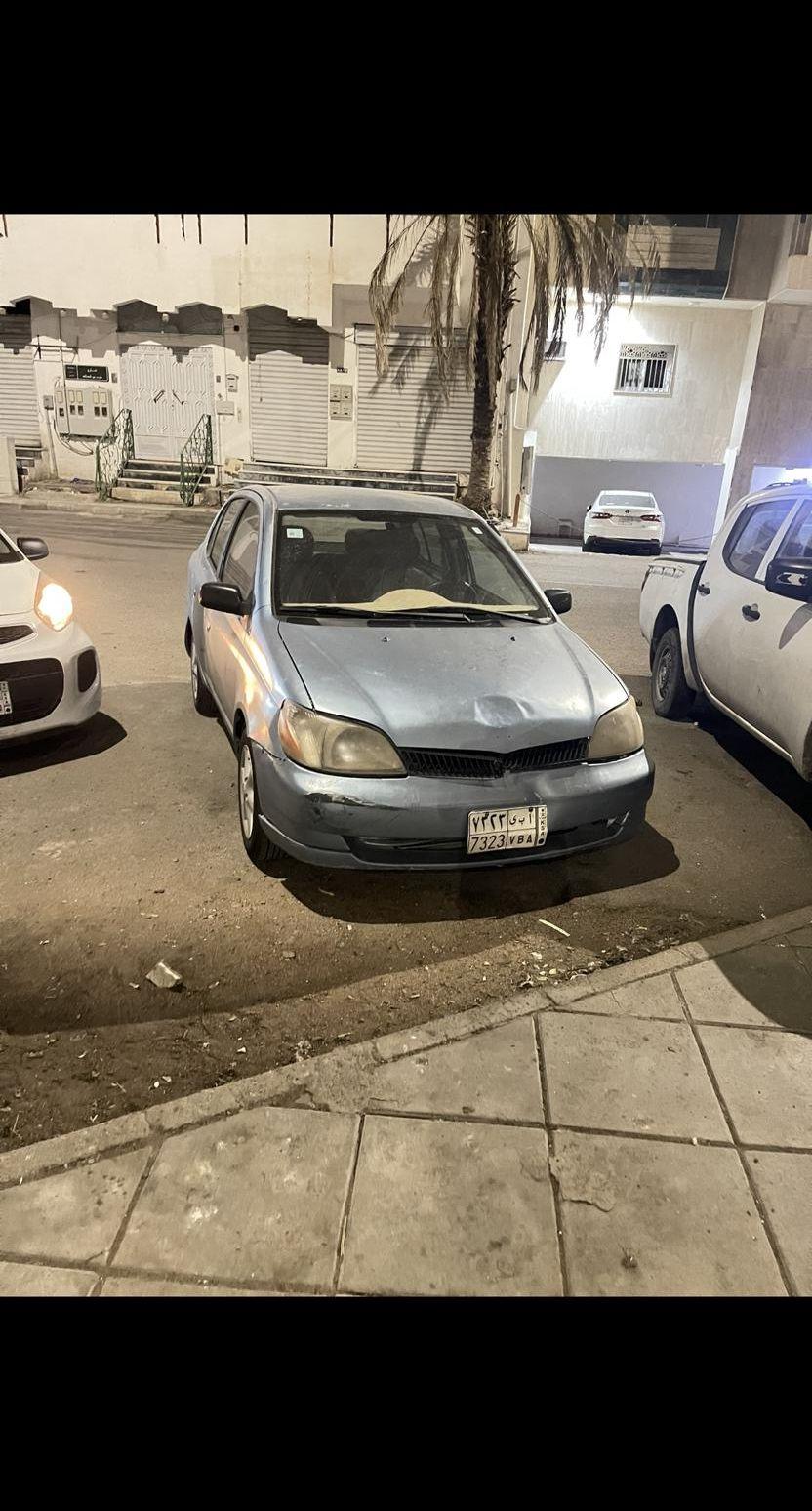 تويوتا ايكو 2001