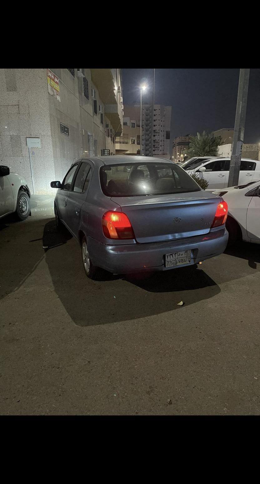 تويوتا ايكو 2001
