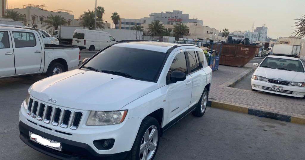 2012 جيب كومباس