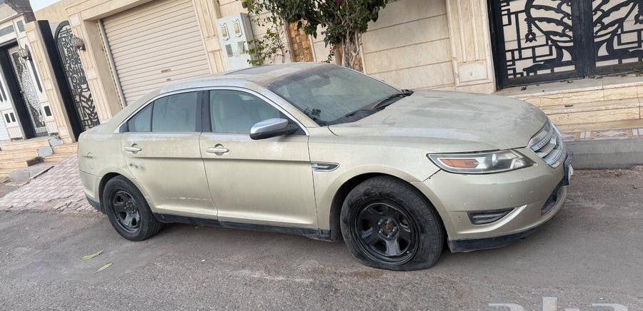 فورد تورس