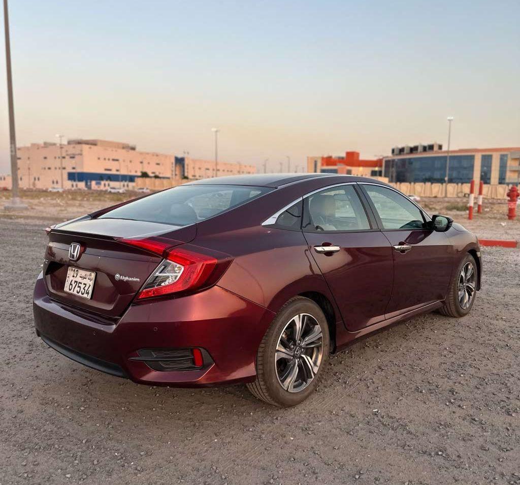 2021 هوندا سيفيك