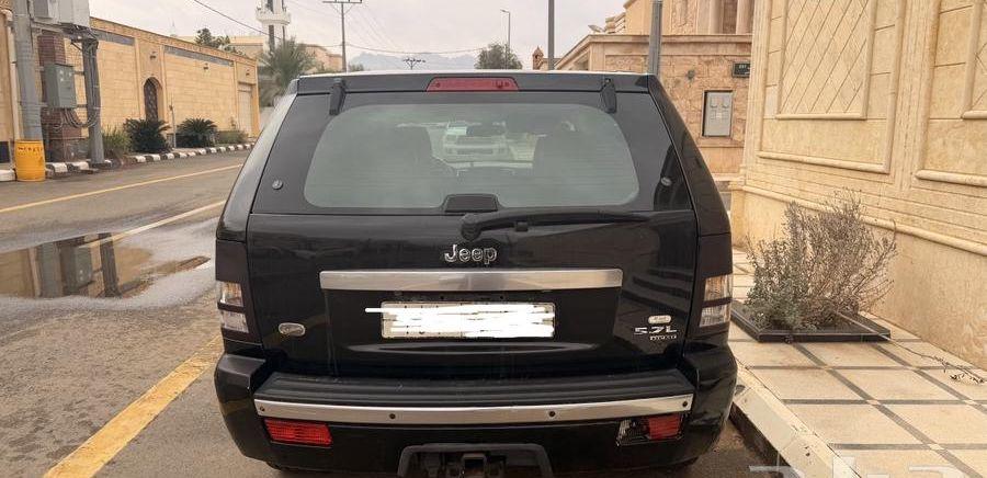 جراند شيروكي 2008
