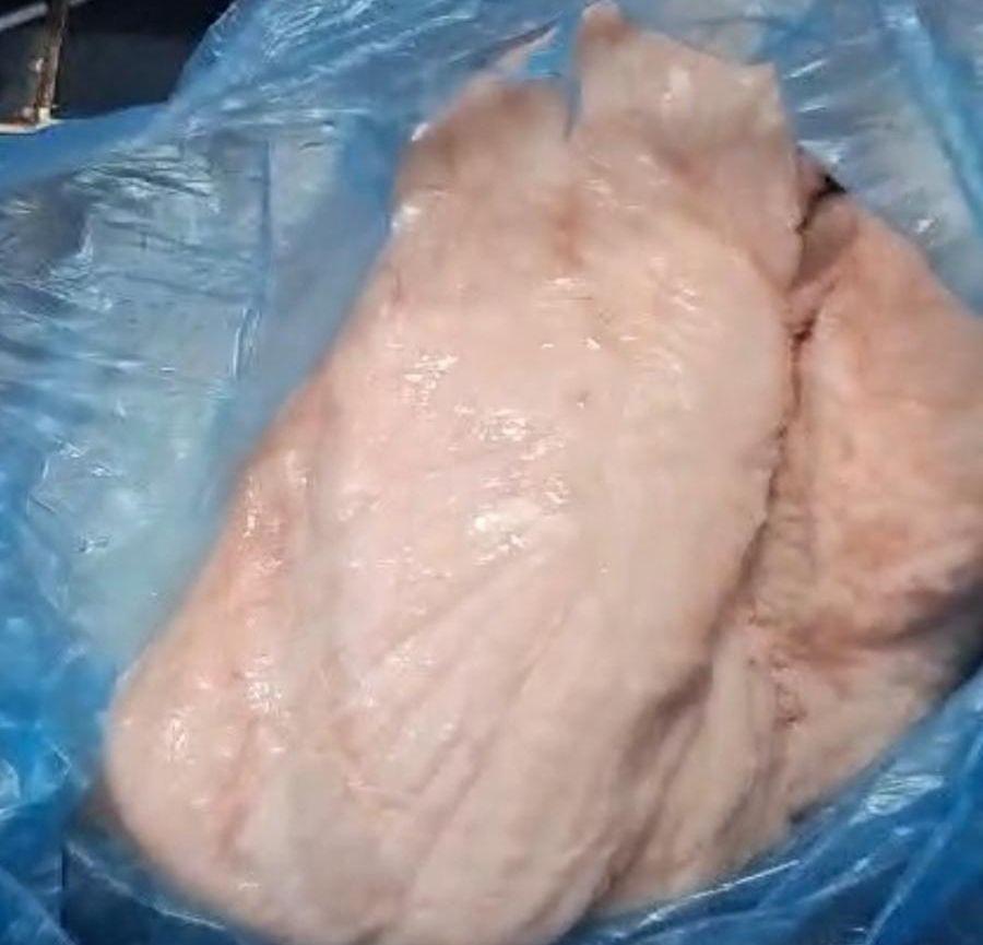 يتوفر لدينا جميع