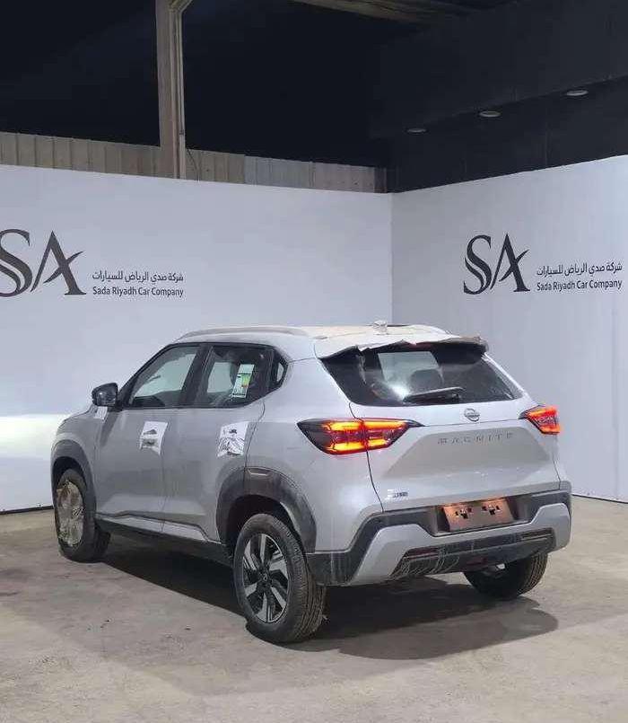 نيسان ماجنايت ستاندر