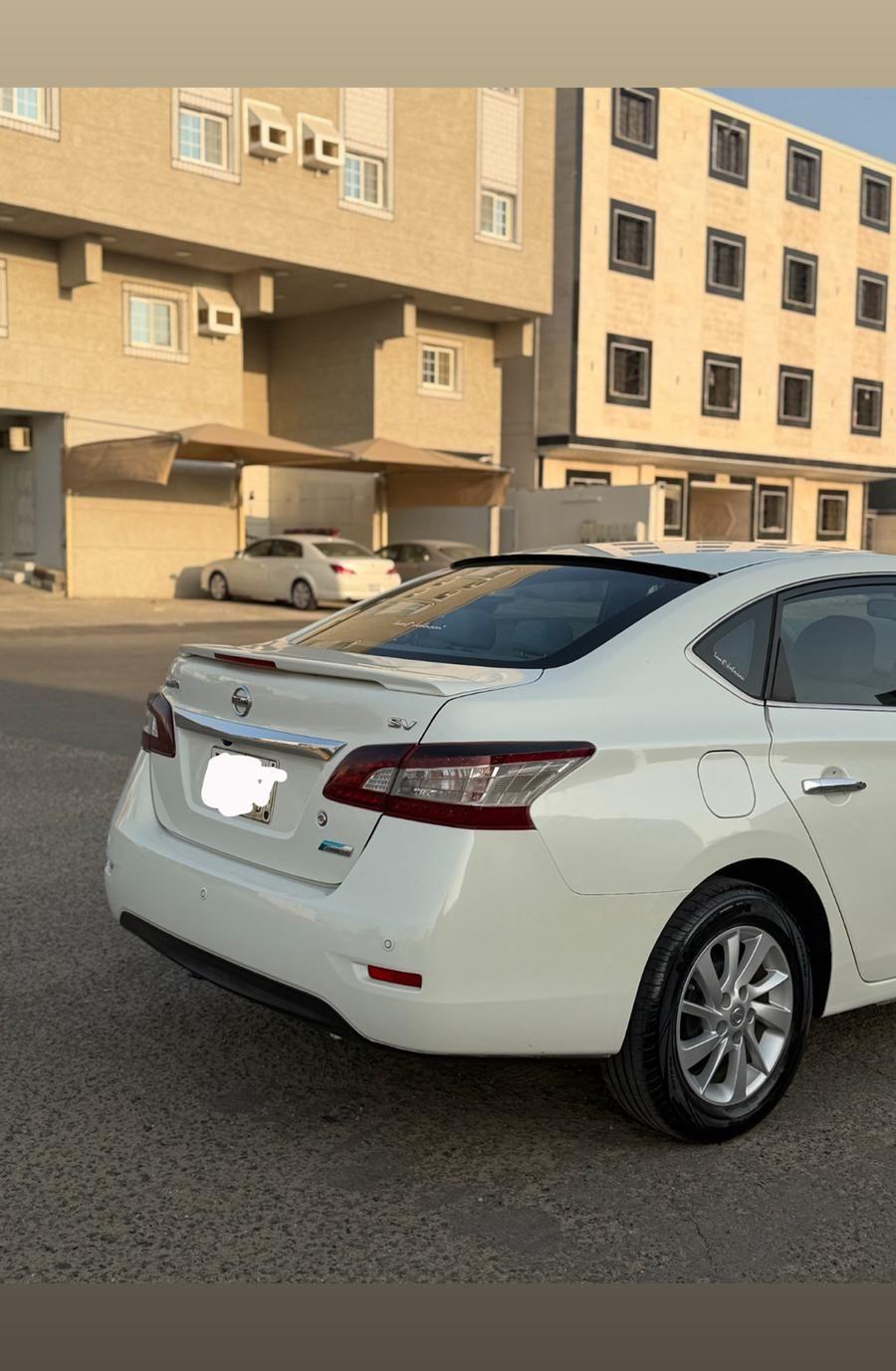 نيسان سنترا 2015