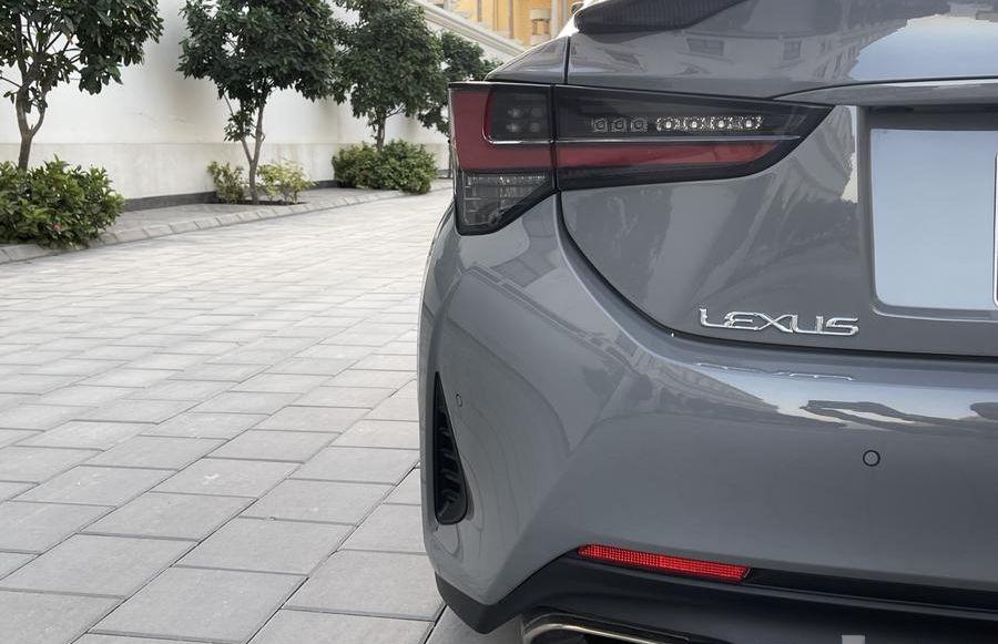لكزس RC350 F