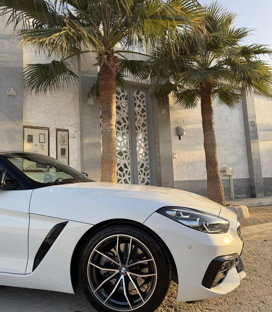 بي ام z4
