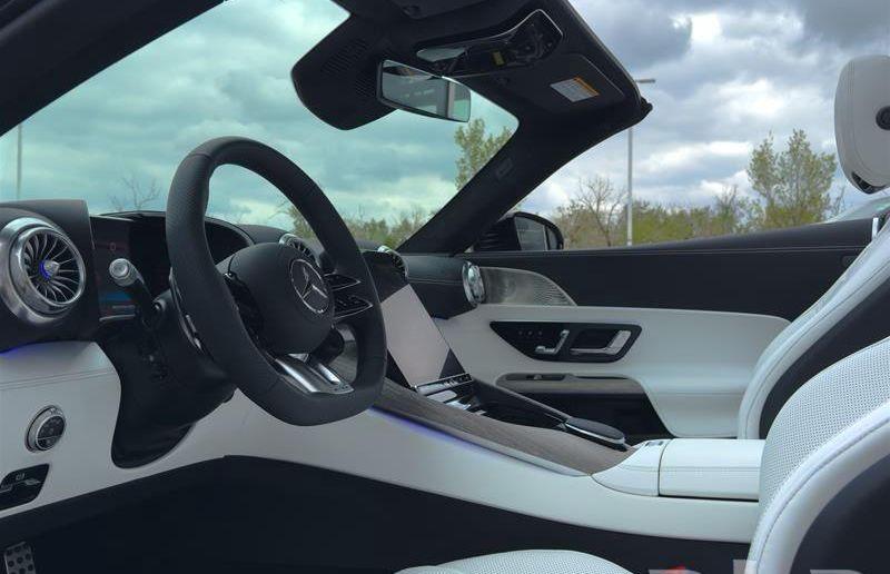 2025 Mercedes Benz