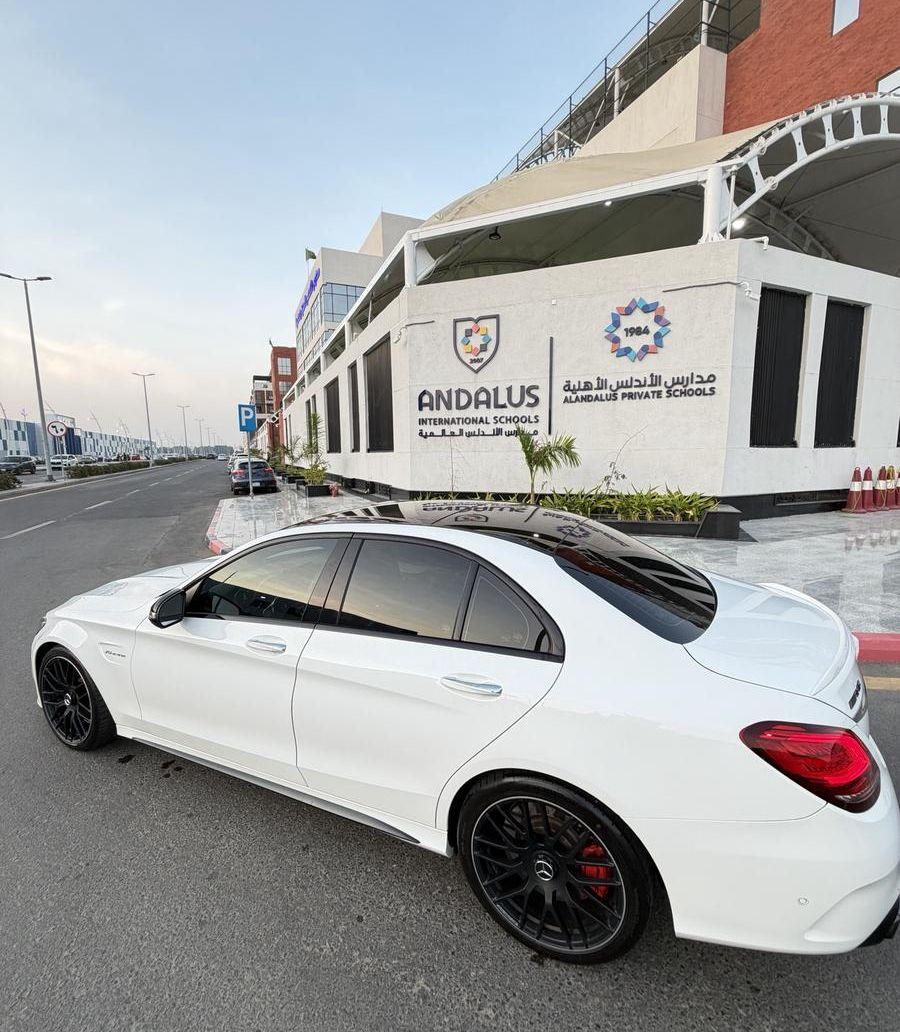 مرسيدس c 63