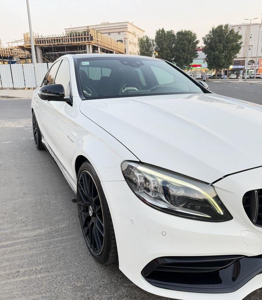مرسيدس c 63